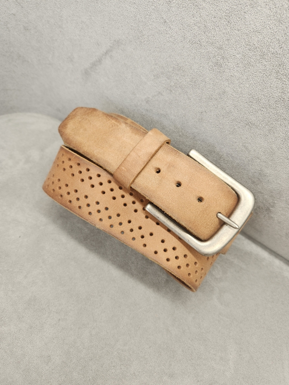 Brave Belt Men's 36 Tan Italy Leather Perforated Heavy Duty Casual Made Canada